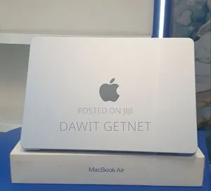 New Laptop Apple MacBook Air 2025 M4 16GB Apple M4 SSD 512GB