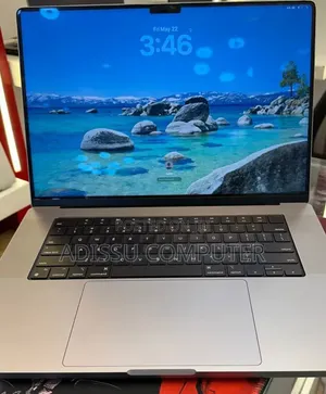 New Laptop Apple MacBook Pro 2019 64GB Apple M1 Pro SSD 4T