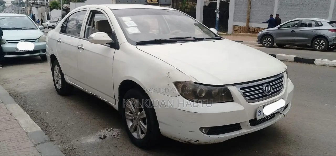 Lifan Abay 2010 White