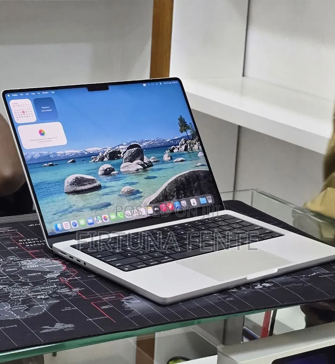 New Laptop Apple MacBook Pro 2020 M1 16GB Apple M1 Pro SSD 512GB