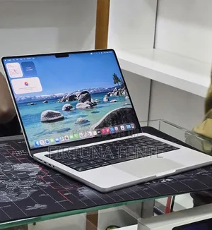 New Laptop Apple MacBook Pro 2020 M1 16GB Apple M1 Pro SSD 512GB