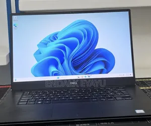 New Laptop Dell XPS 15 16GB Intel Core i5 SSD 512GB