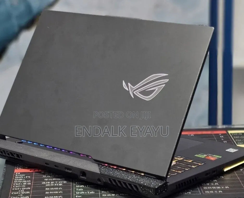 New Laptop Asus G71G 16GB AMD Ryzen 9 SSD 1T