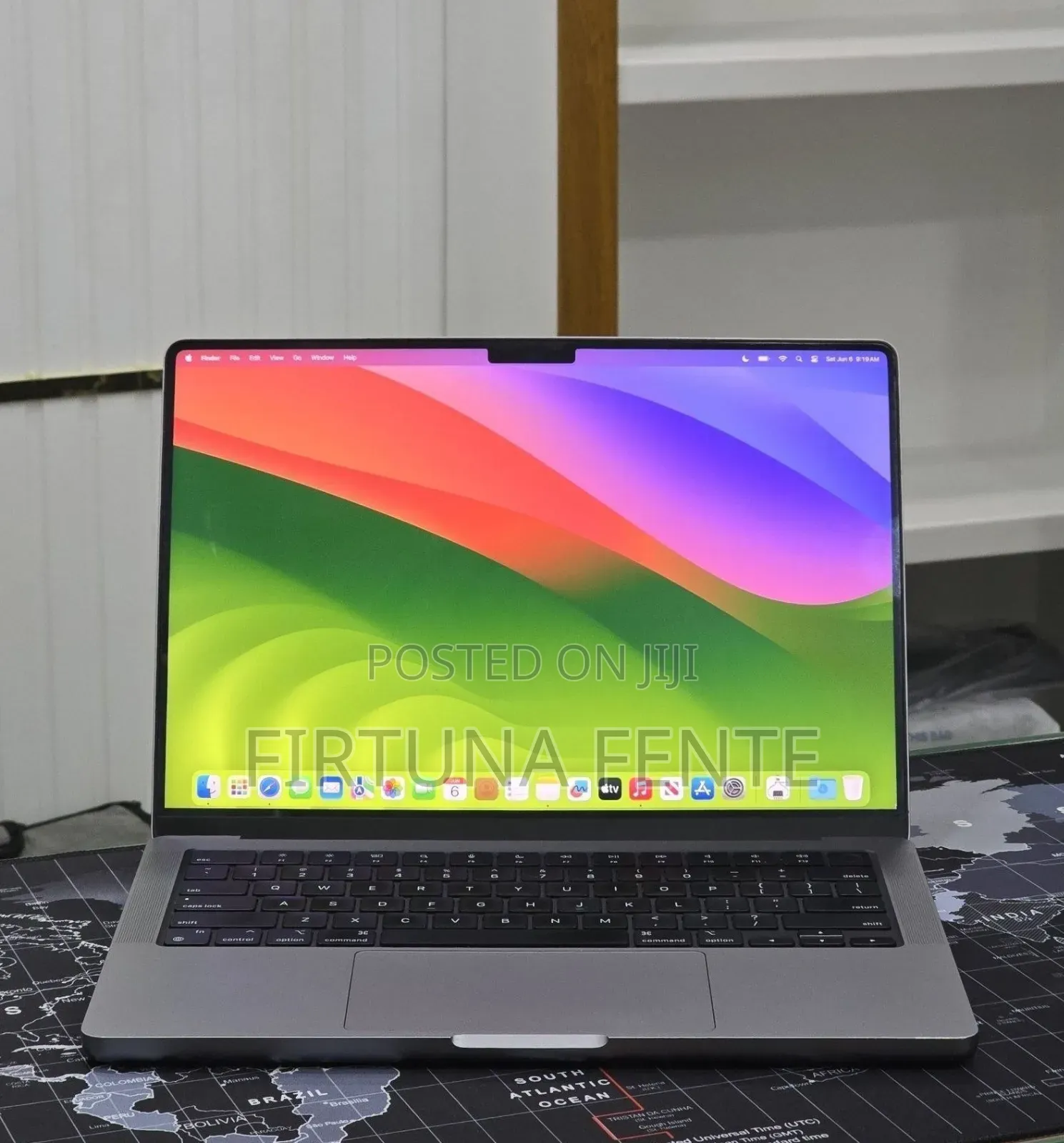 New Laptop Apple MacBook Pro 2023 M3 8GB Apple M3 Pro SSD 512GB