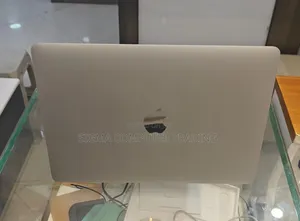 New Laptop Apple MacBook Air 2019 8GB Intel Core i5 SSD 256GB