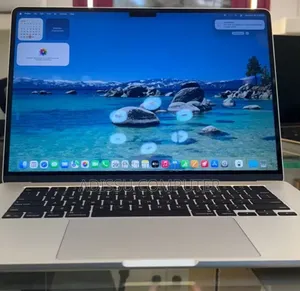 New Laptop Apple MacBook Air 2025 M4 24GB Apple M4 SSD 512GB