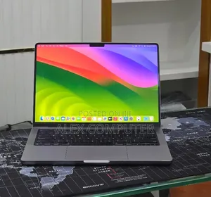 New Laptop Apple MacBook Pro 2023 M3 8GB Apple M3 SSD 512GB