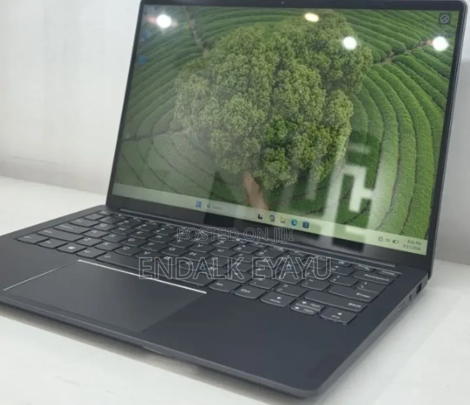 New Laptop Lenovo IdeaPad 1 16GB AMD Ryzen 7 SSD 512GB