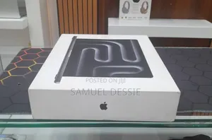 New Laptop Apple MacBook Pro 2026 M5 Pro 16GB Apple M5 SSD 512GB