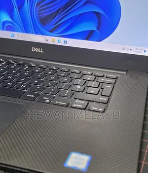 New Laptop Dell XPS 15 16GB Intel Core i5 SSD 512GB