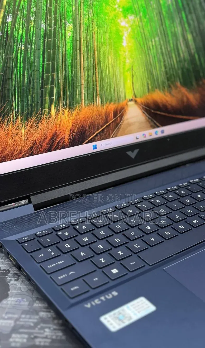 New Laptop HP Victus 16 16GB Intel Core i7 SSD 512GB