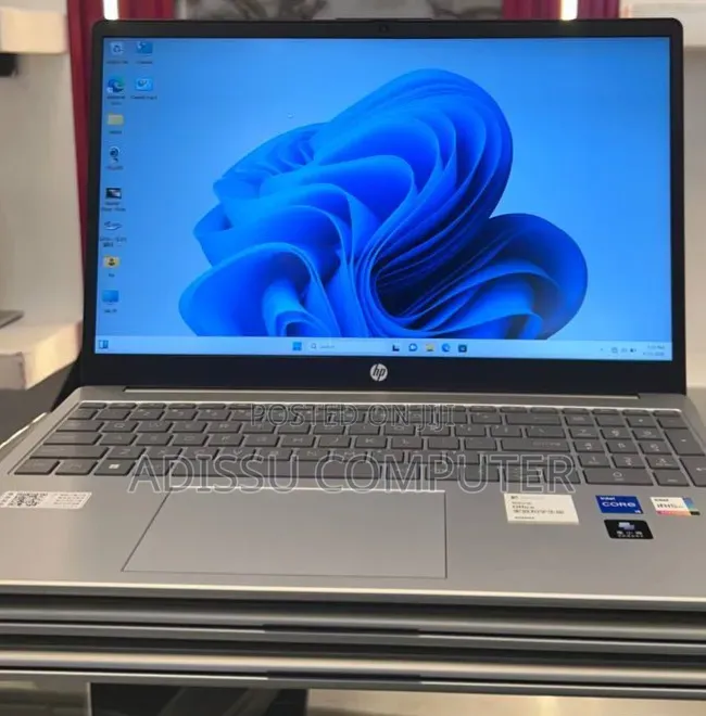 New Laptop HP Stream Notebook 16GB Intel Core i5 SSD 1T