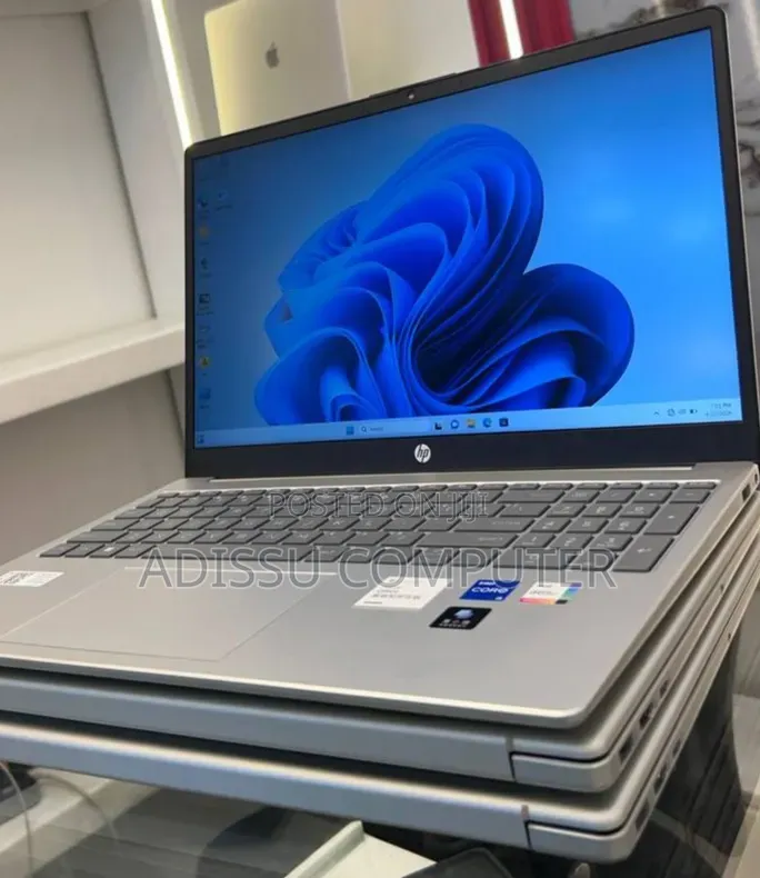 New Laptop HP Stream Notebook 16GB Intel Core i5 SSD 1T