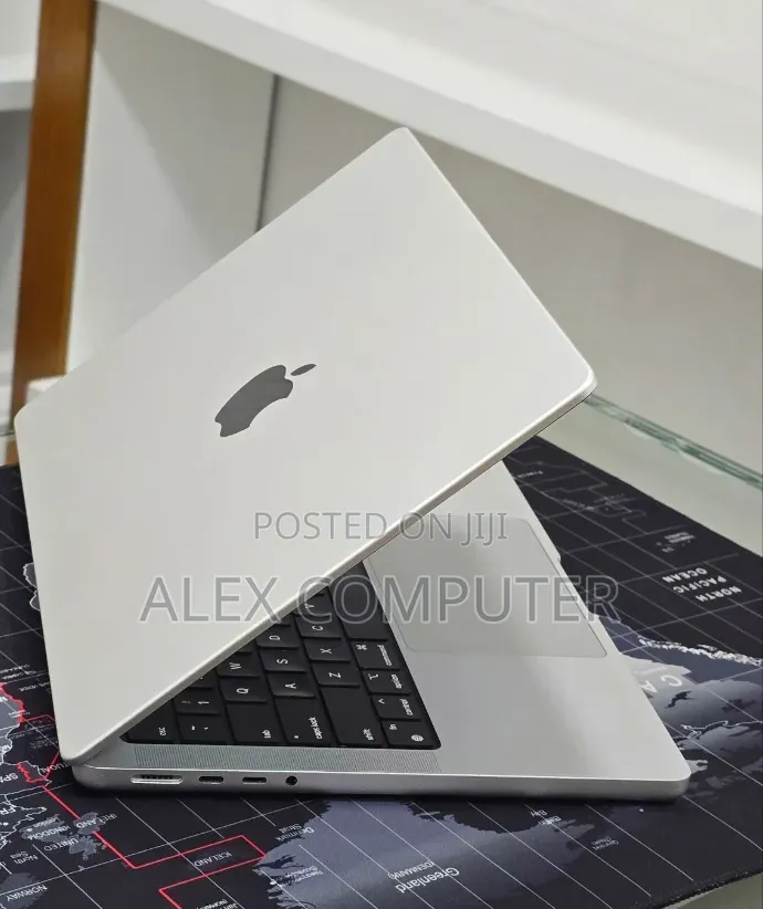 New Laptop Apple MacBook Pro 2021 M1 16GB Apple M1 Pro SSD 512GB