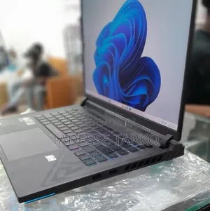 New Laptop Asus ROG Strix G18 32GB Intel Core i9 SSD 1T