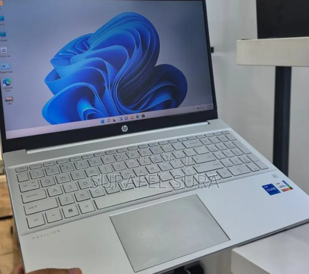 New Laptop HP Pavilion 15 16GB Intel Core i5 SSD 512GB