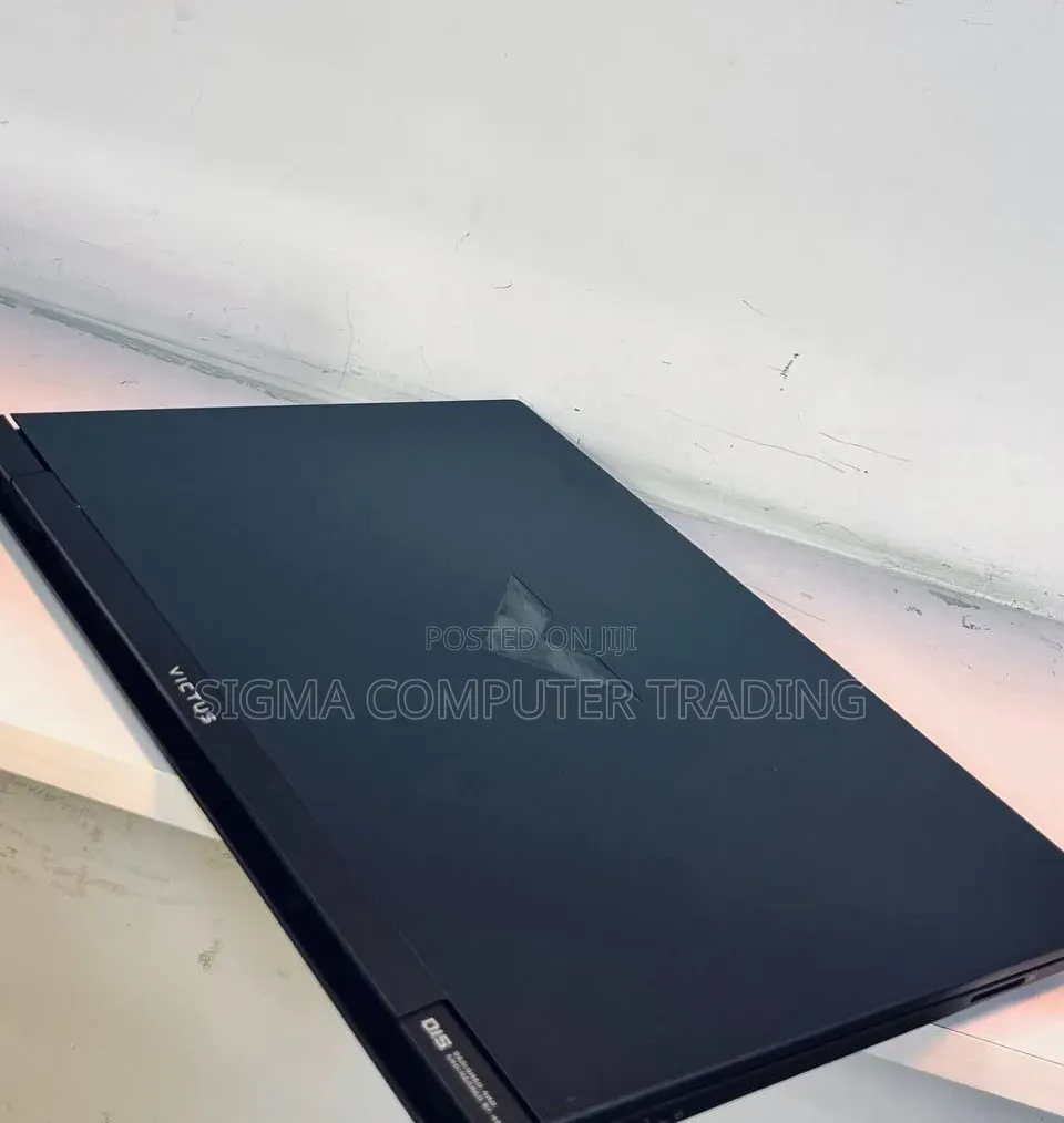 New Laptop HP Victus 15 16GB Intel Core i5 SSD 512GB