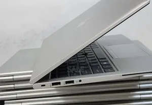 New Laptop HP EliteBook 840 G7 8GB Intel Core i5 SSD 256GB