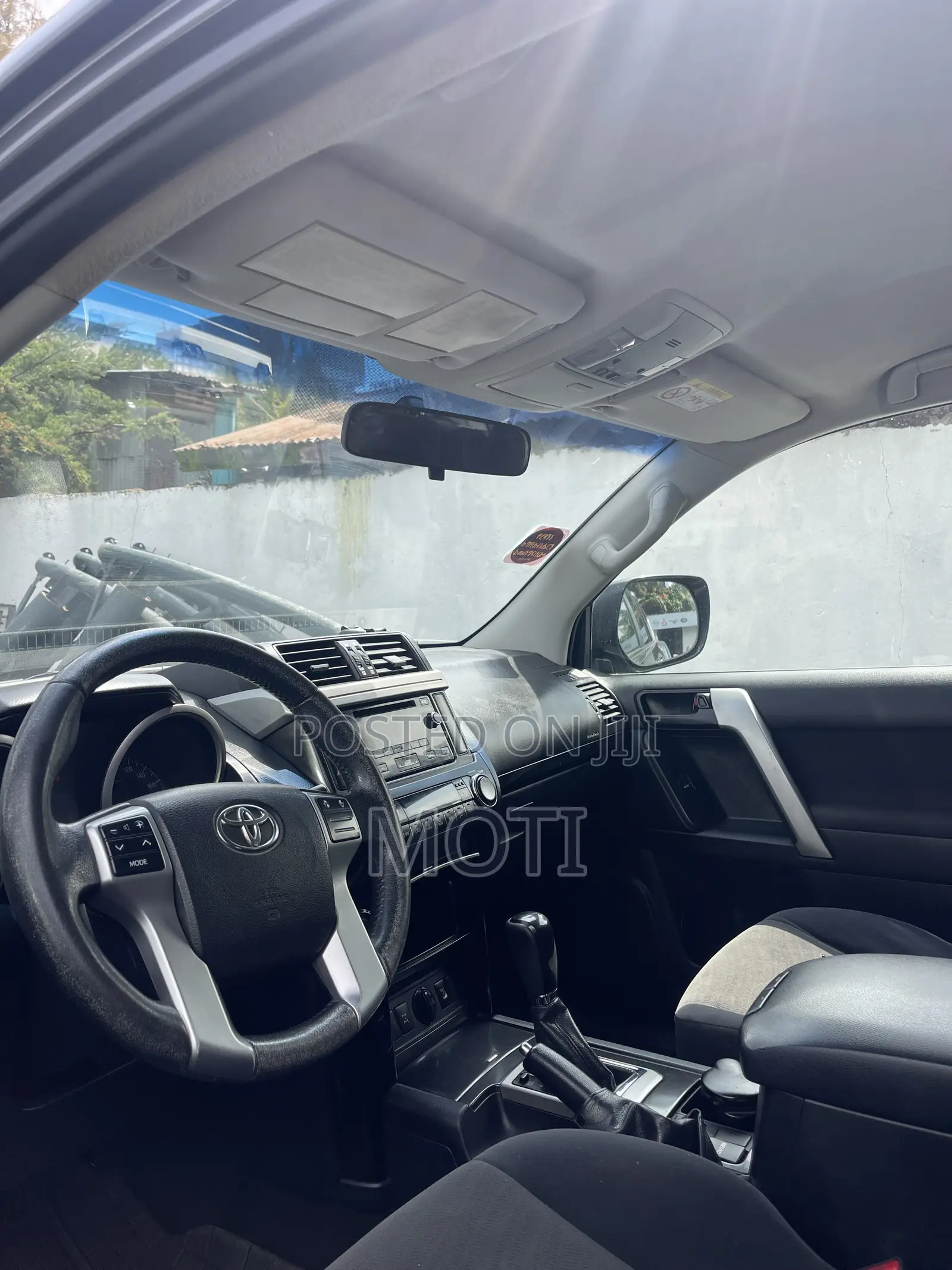 Toyota Land Cruiser Prado 4.0 Petrol TX 2015 Black