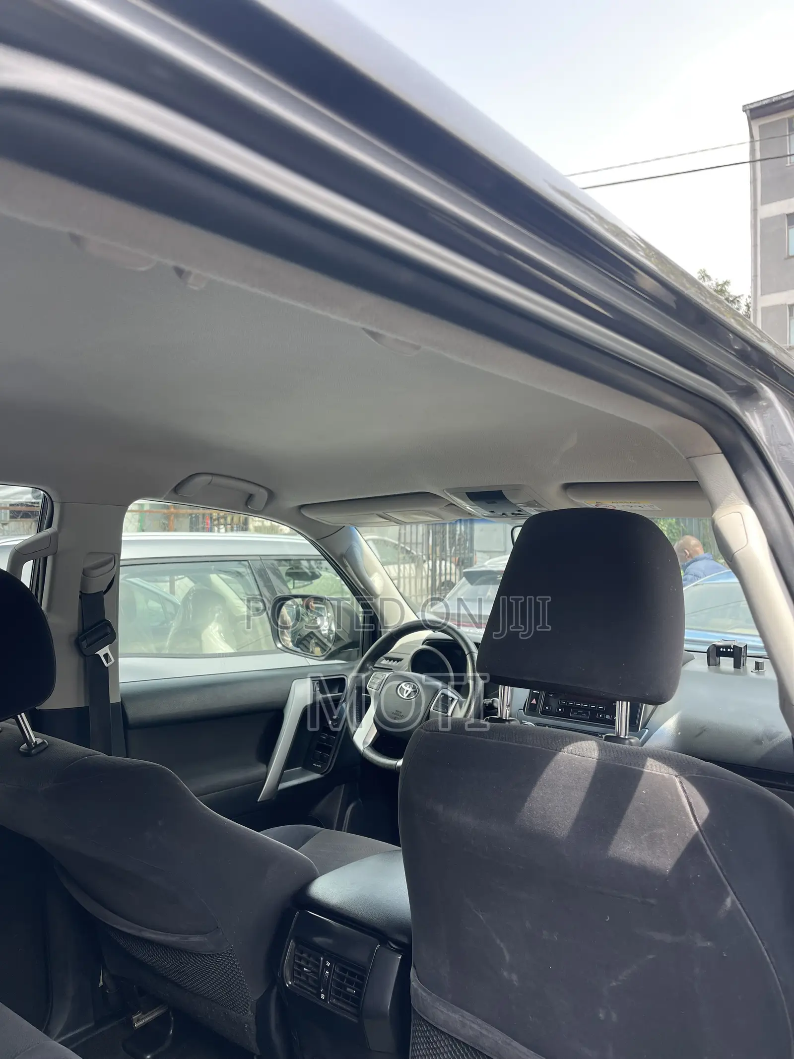 Toyota Land Cruiser Prado 4.0 Petrol TX 2015 Black