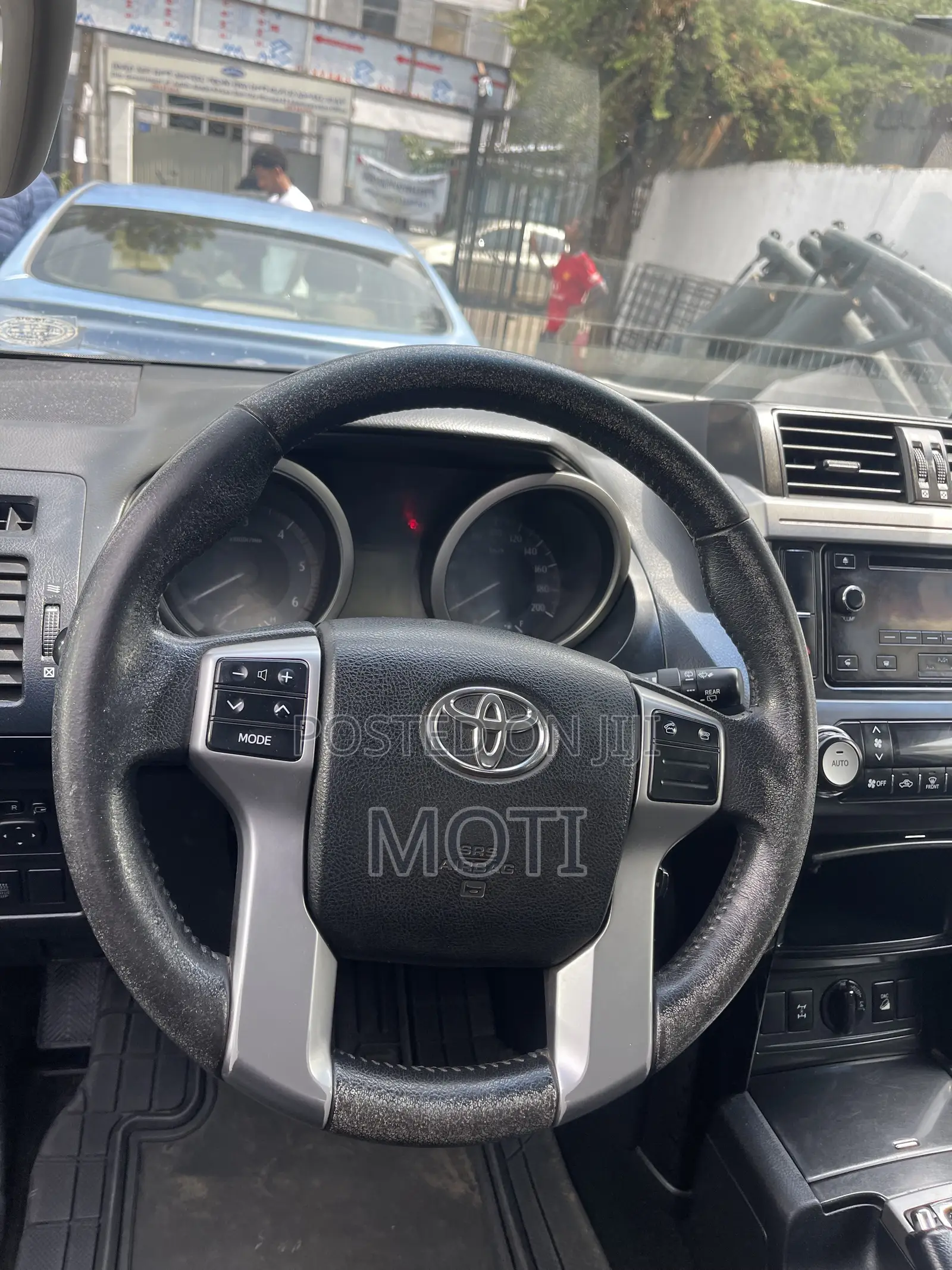 Toyota Land Cruiser Prado 4.0 Petrol TX 2015 Black