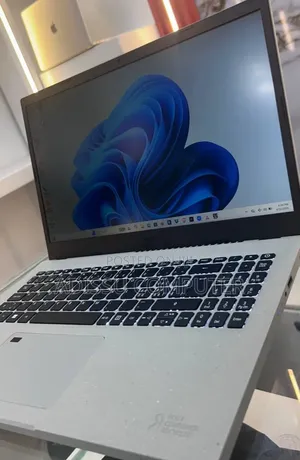 New Laptop Acer Predator Helios Neo 16 16GB Intel Core i7 SSD 1T