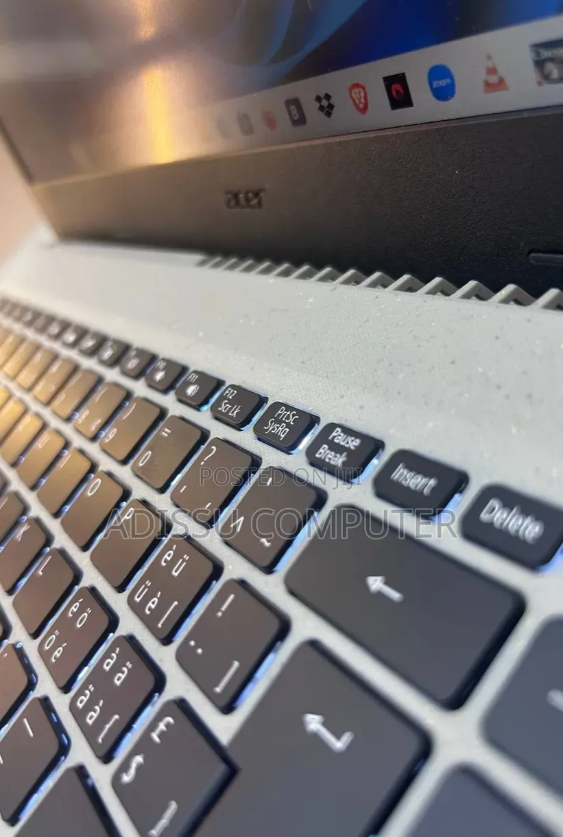 New Laptop Acer Predator Helios Neo 16 16GB Intel Core i7 SSD 1T