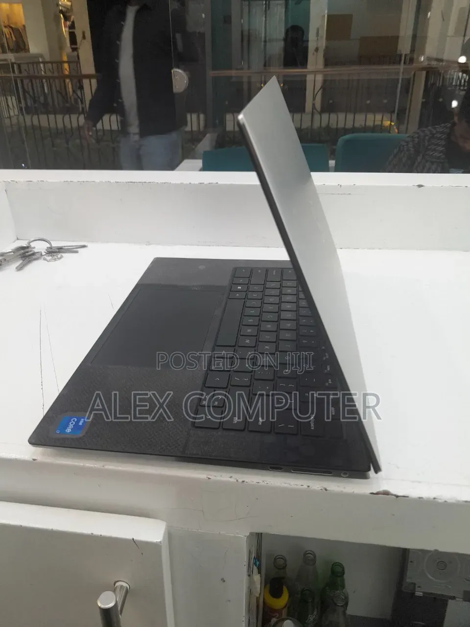 New Laptop Dell XPS 15 16GB Intel Core i7 SSD 512GB
