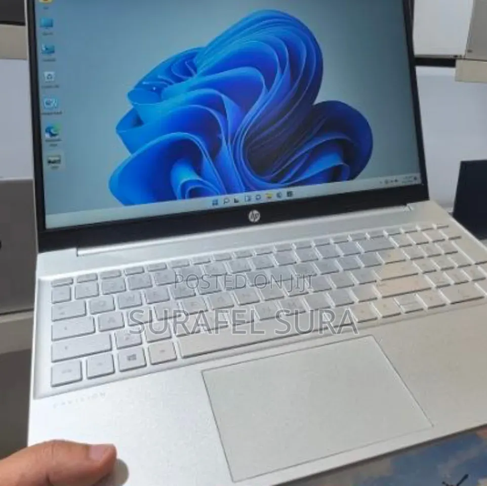 New Laptop HP Pavilion 15 16GB Intel Core i7 SSD 512GB