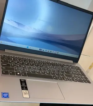 New Laptop Lenovo Legion 5 4GB Intel Core i7 SSD 256GB