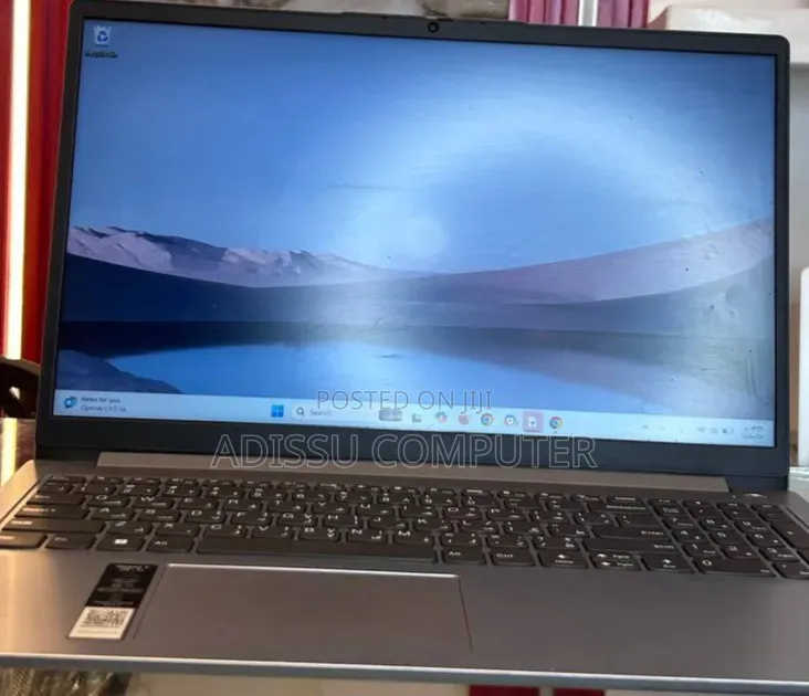 New Laptop Lenovo Legion 5 4GB Intel Core i7 SSD 256GB