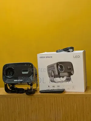 Projector Brand: GEEK SPACE
