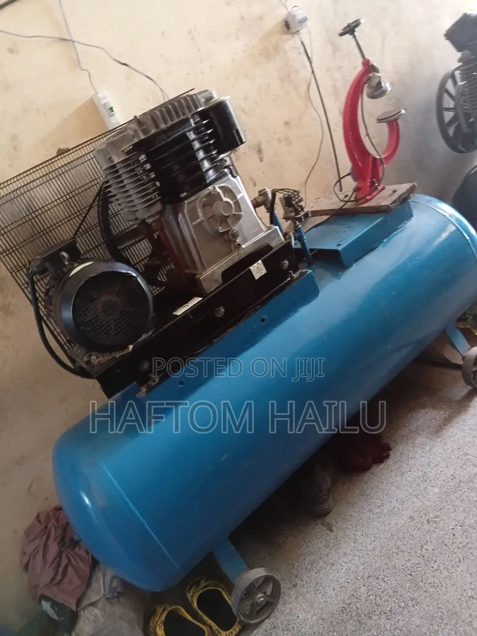 Air Compressor