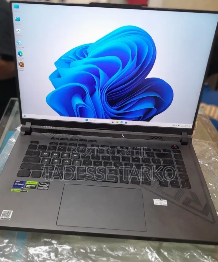 New Laptop Asus ROG Strix G16 G614 16GB Intel Core i9 SSD 1T