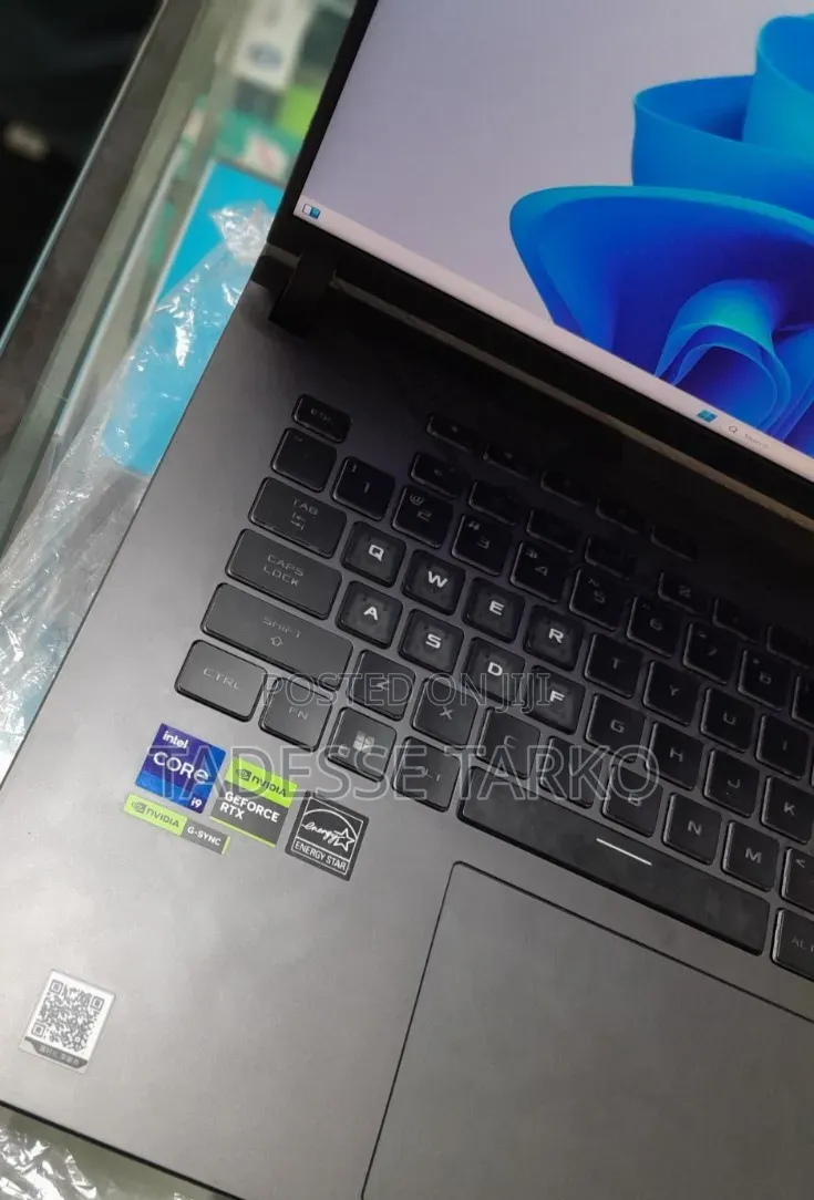New Laptop Asus ROG Strix G16 G614 16GB Intel Core i9 SSD 1T