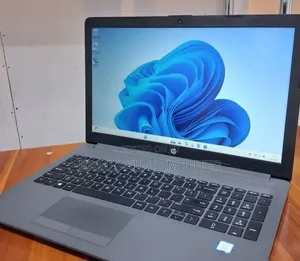 New Laptop HP 250 G7 8GB Intel Core i7 SSD 256GB