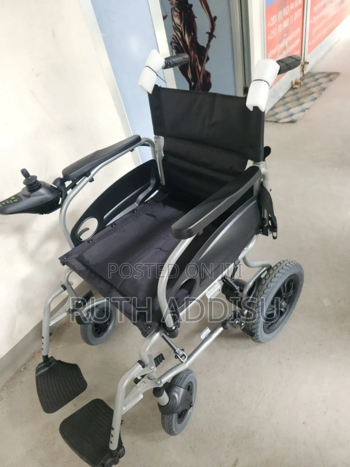 Electrical Wheelchair輕鬆digital Wheelchair朱紅automatic Wheelchair New