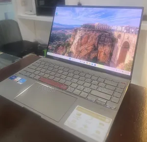 New Laptop HP 16GB Intel Core i7 SSD 512GB