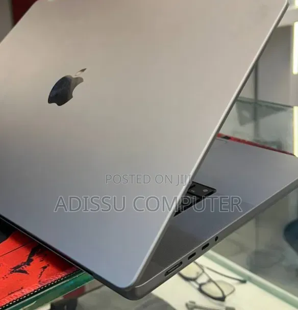 New Laptop Apple MacBook Air 2020 M1 64GB Apple M1 Max SSD 4T
