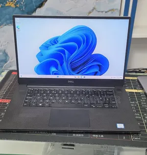 New Laptop Dell XPS 15 16GB Intel Core i5 SSD 512GB