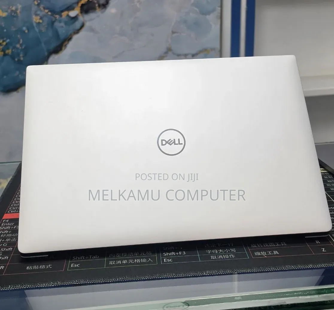 New Laptop Dell XPS 15 16GB Intel Core i5 SSD 512GB
