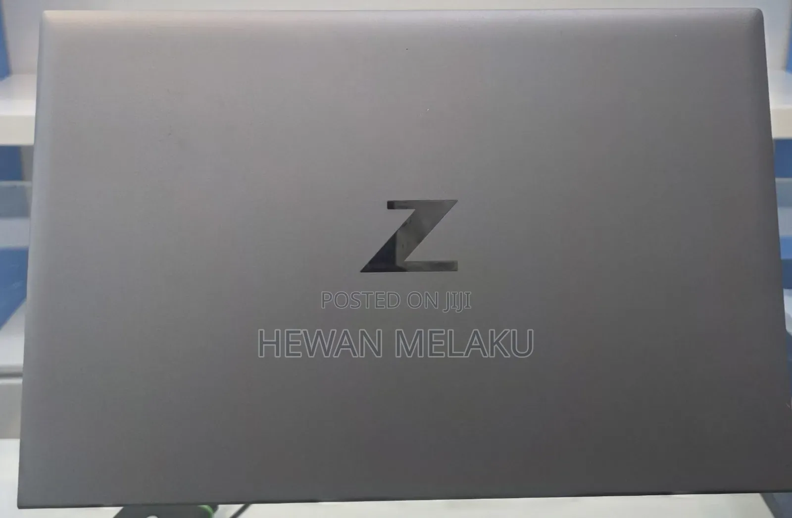 New Laptop HP ZBook Firefly G8 16GB Intel Core i7 SSD 512GB