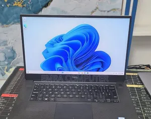 New Laptop Dell 16GB Intel Core i5 SSD 512GB