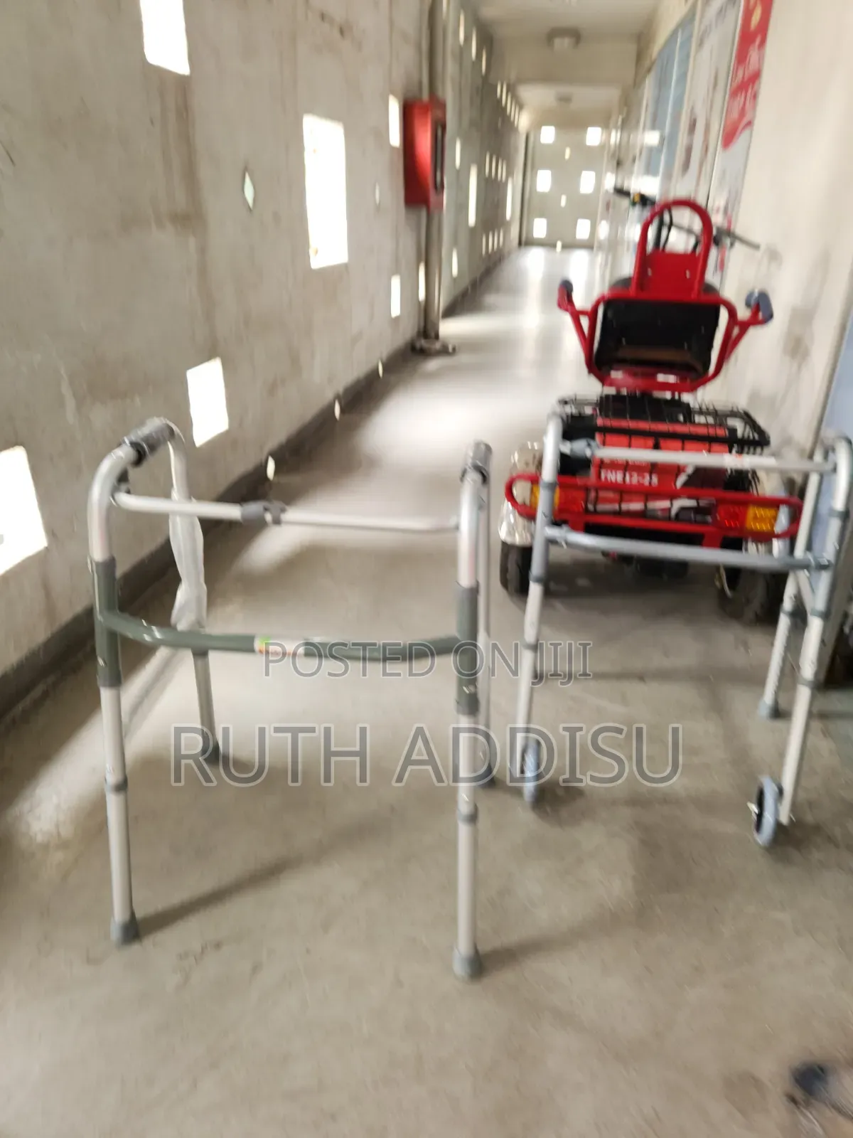 Walking Brand New Walker輕微walker障是walker Folded軍人walking Frame New