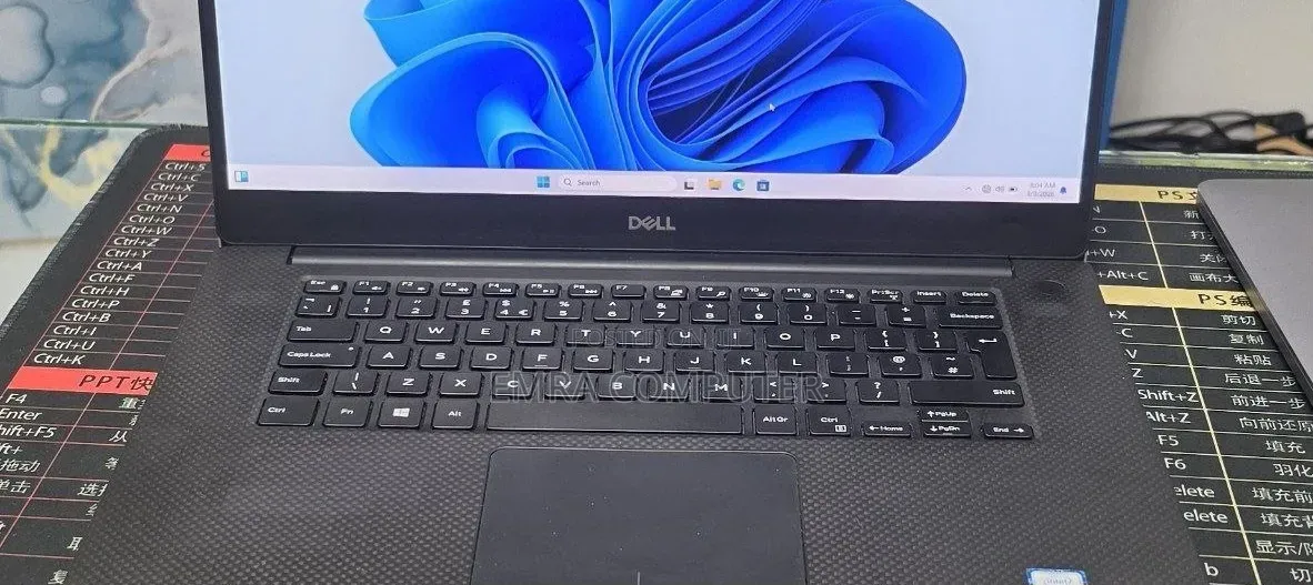 New Laptop Dell 16GB Intel Core i5 SSD 512GB