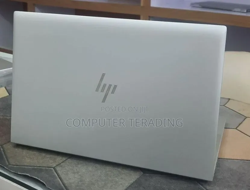 New Laptop HP EliteBook 840 G8 16GB Intel Core i7 SSD 512GB