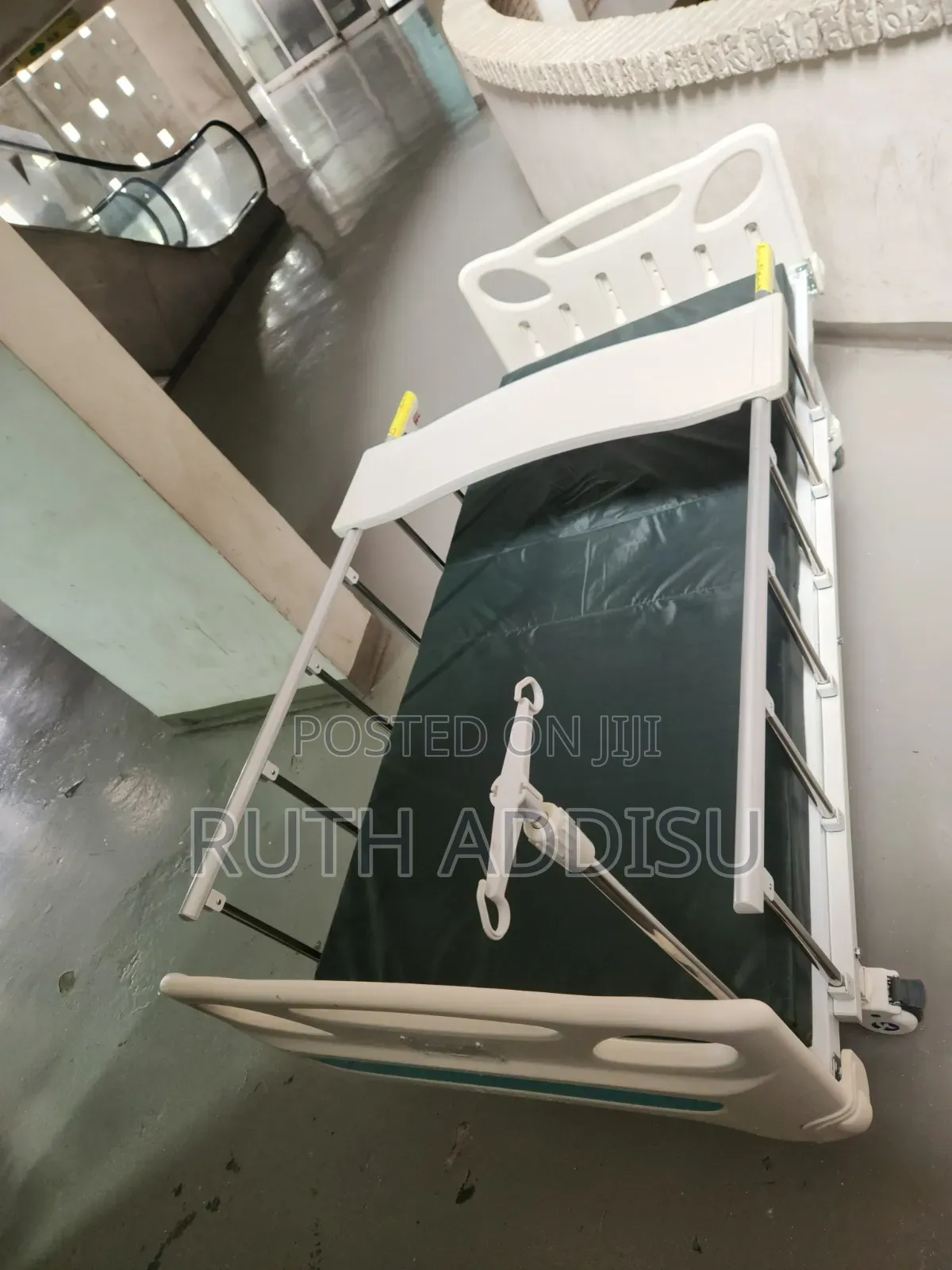 Hospital Bed老闆medical Hospital Bed鳵的medical bed輕巧Hospital Bed New