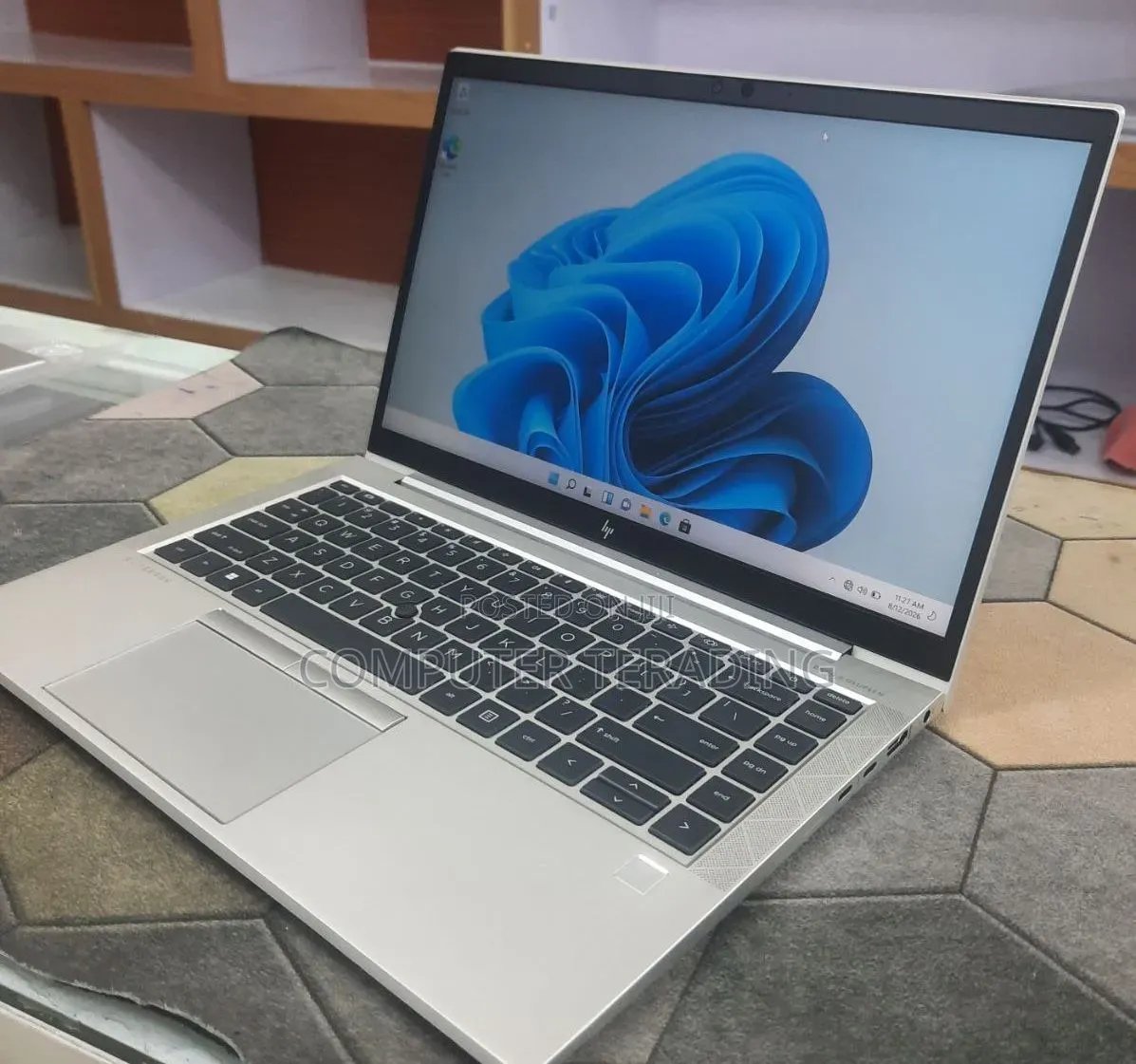 New Laptop HP EliteBook 840 G8 16GB Intel Core i7 SSD 512GB
