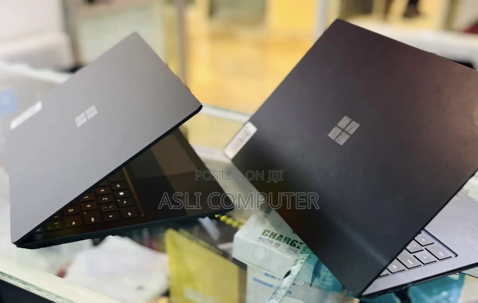 New Laptop Microsoft Surface 16GB Intel Core i7 SSD 512GB