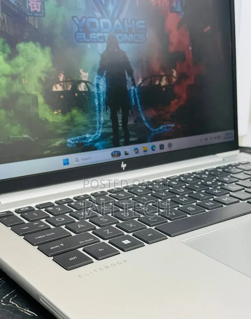 New Laptop HP EliteBook 840 G8 16GB Intel Core i7 SSD 512GB